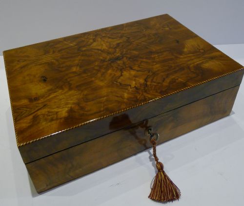 Stunning Antique English Walnut Table Box C.1820