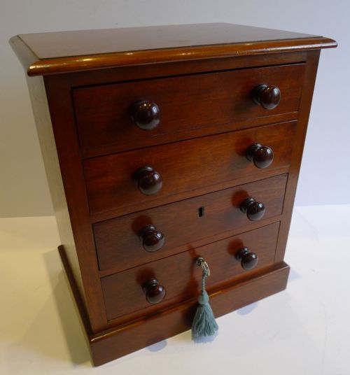 Handsome Antique English Mahogany Miniature Chest of Drawers C.1860