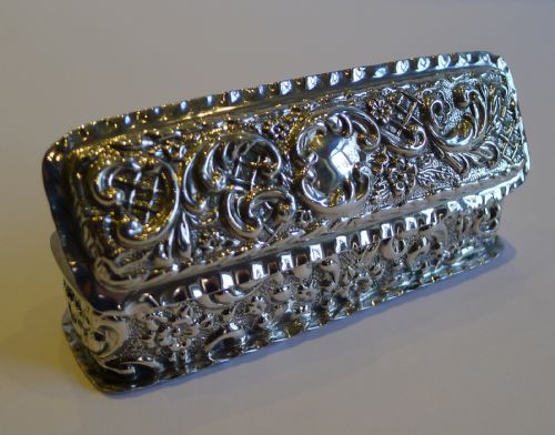 Antique English Sterling Silver Ring Box for Two Rings - 1901
