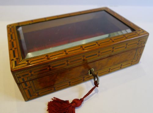 Handsome Antique English Walnut & Tunbridge Inlaid Display Box C.1860