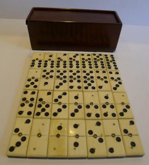 Antique English Boxed Set Bone & Ebony Wood Dominoes C.1890