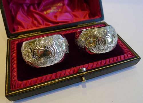 fig 1. Magnificent Boxed Pair Antique Sterling Silver Napkin Rings by Walker & Hall - 1904
