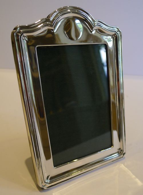 Smart English Sterling Silver Photograph Frame - Birmingham 1917