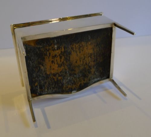 ENGLISH STERLING SILVER JEWELLERY BOX IN THE FORM OF A DRESSING TABLE DRESSER - ADDITIONAL PHOTO 3