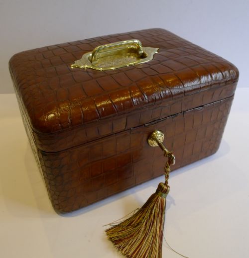 Top Quality Antique English Jewelry Box in Crocodile / Alligator C.1880