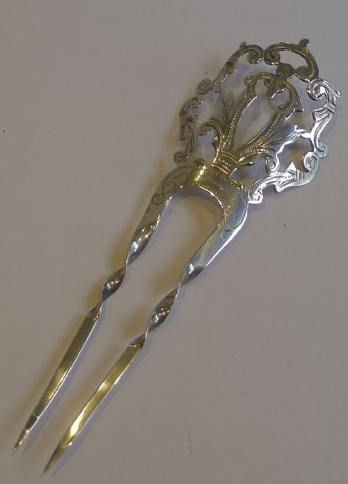 Elegant Antique English Sterling Silver Hair Comb - 1906