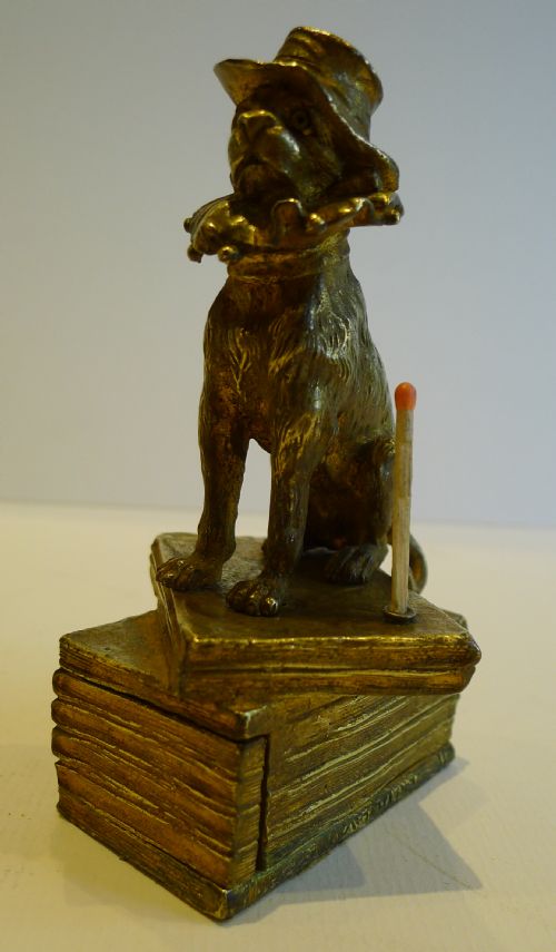 Handsome Antique Bronze Figural Vesta / Go-to-bed - Dog C.1900