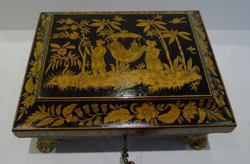 fig 1. Fine Quality English Regency Penwork Jewelry Box in Chinoiserie c.1820