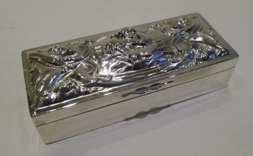 Charming Antique English Art Nouveau Sterling Silver Box by William Comyns