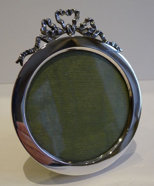 Pretty English Sterling Silver Photograph Frame - 1919