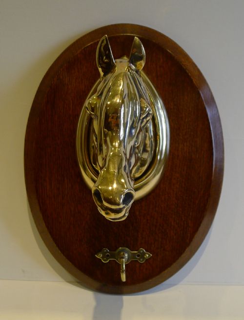 ANTIQUE ENGLISH OAK BRASS EQUESTRIAN CROP HOOK HORSE'S HEAD C1890 - ADDITIONAL PHOTO 1
