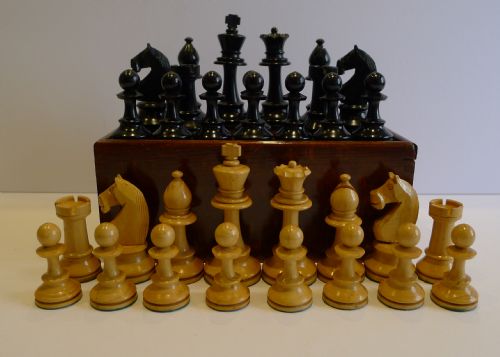 Large Antique English Weighted Boxwood Chess Set with Storage Box C.1910