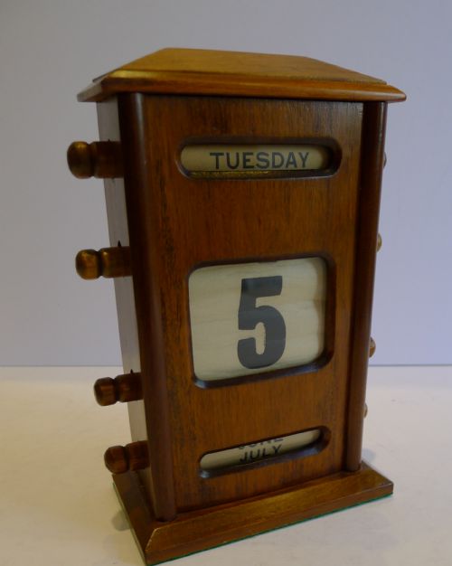Antique English Mahogany Perpetual Desk Calendar C.1900