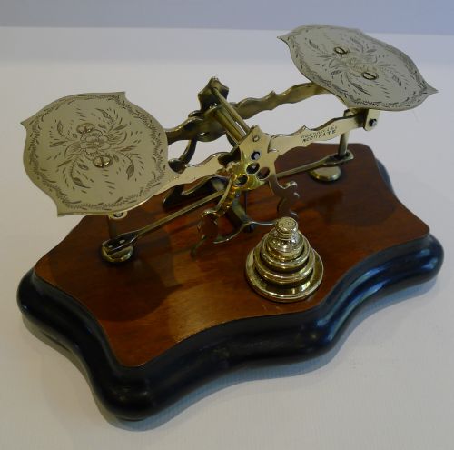 Wonderful Antique English Walnut & Brass Letter / Postal Scale C.1880