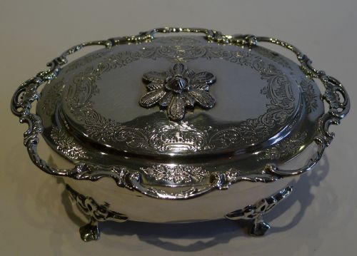 Pretty Antique English Sterling Silver Jewellery Box - 1906