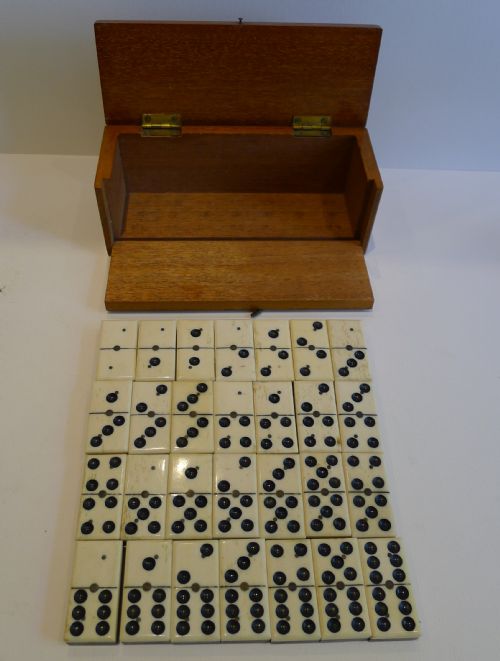 Beautiful Mahogany Boxed Set Antique English Bone & Ebony Dominoes