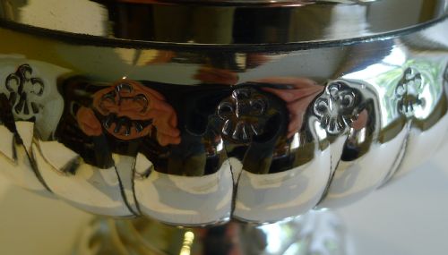 fig 1. Early Twentieth Century English Silver Plated Wine or Champagne Cooler With Original Liner c.1920