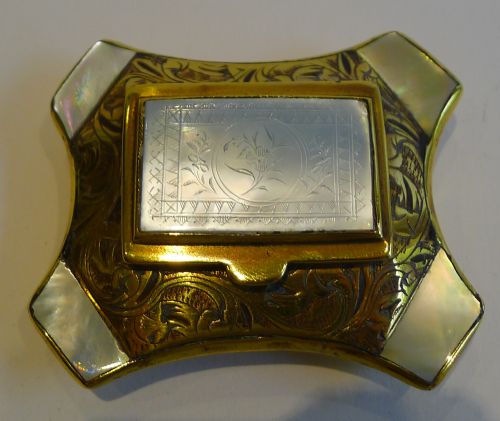 English 18th Century Snuff Box in Brass & Mother of Pearl C.1760