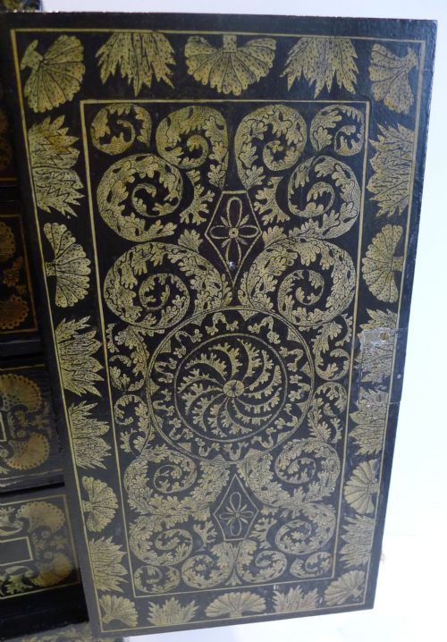 MAGNIFICENT ANTIQUE ENGLISH PENWORK TABLE CABINET C1790 - ADDITIONAL PHOTO 2