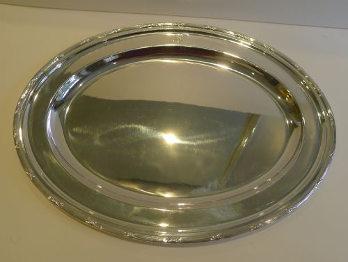 fig 1. Fabulous Set 3 Graduated Serving Platters by Walker & Hall