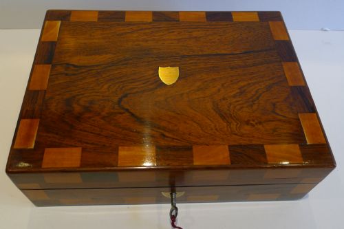 fig 2. English William IV Travelling Writing Box In Rosewood & Satinwood c.1830