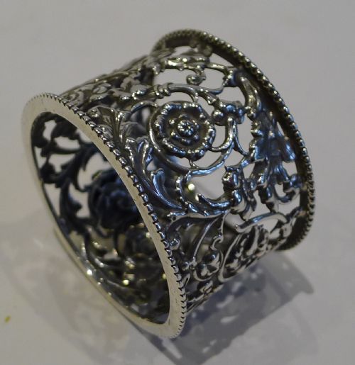 Antique English Sterling Silver Napkin Ring - Chester 1898