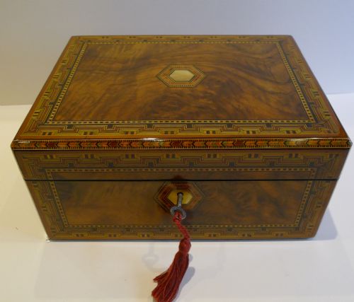 Beautiful Antique English Jewellery Box - Tunbridge Inlaid Walnut C.1860