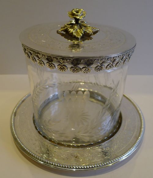 Magnificent Antique Biscuit Box by Creswick & Company, Sheffield C.1880