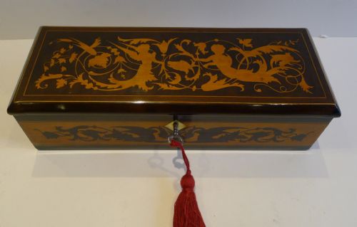 Stunning Antique Italian Sorrento Marquetry Inlaid Box C.1880