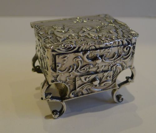 Charming Sterling Silver Box in the Form of a Bureau - Cherubs - 1898
