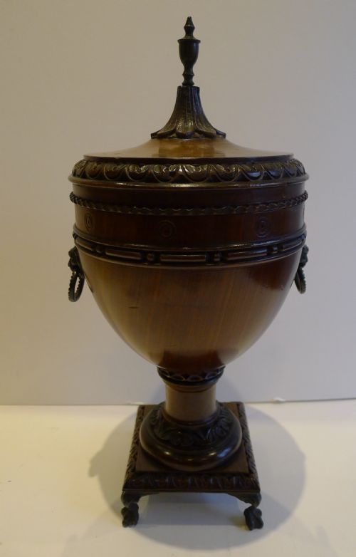 Exquisite & Rare Georgian Carved Mahogany Tea Caddy / Urn C.1800