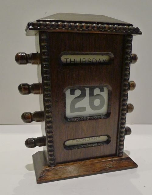 Antique English Oak Perpetual Desk Calendar C.1900