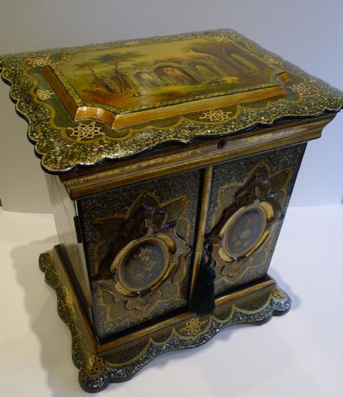 Grand Large Antique English Papier Mache Table Cabinet / Writing Box C.1860