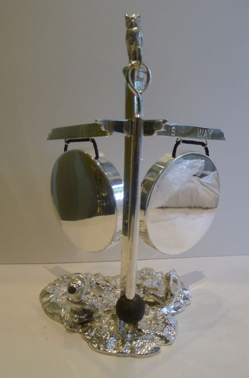 RARE ANTIQUE SILVER PLATED ENGLISH NOVELTY TABLE GONG 1888 - ADDITIONAL PHOTO 11