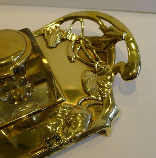 FABULOUS ART NOUVEAU GESCHUTZ DOUBLE INKWELL INKSTAND C1895 - ADDITIONAL PHOTO 6