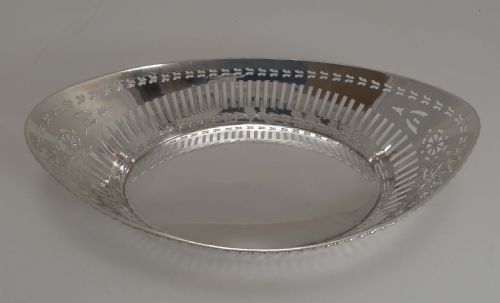 fig 1. Antique English Silver Plated Bread Basket by Garrard & Co. c.1900