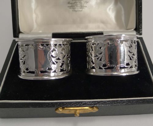 fig 1. STUNNING BOXED PAIR ENGLISH STERLING SILVER NAPKIN RINGS - SHAMROCKS