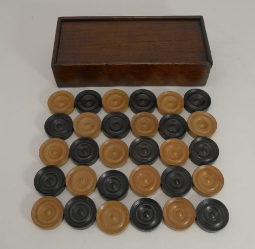 Antique English Boxed Set Ebony & Boxwood Draughts / Checkers / Backgammon Counters C.1900