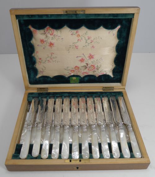 Finest Set Silver Plate and Mother of Pearl Fruit / Desert Knives and Forks
