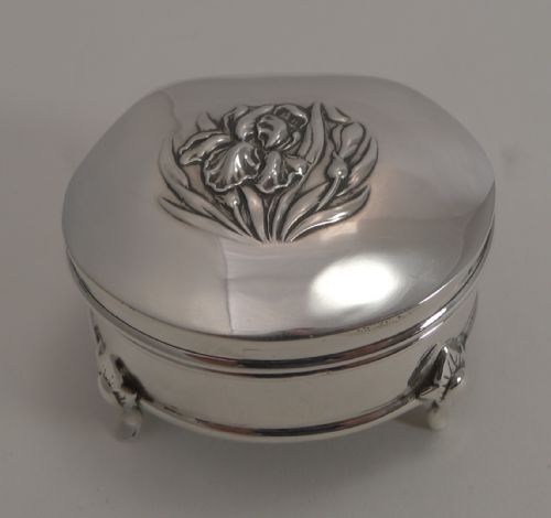 Antique English Silver Jewellery or Ring Box - Iris - 1905