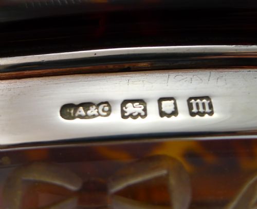 EXQUISITE SILVER AND TORTOISESHELL LIDDED BOX 1927 - ADDITIONAL PHOTO 1