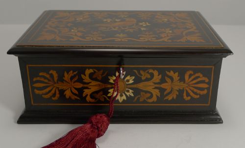 RARE ANTIQUE FRENCH EBONY AND INTRICATELY INLAID BOX DOVE C1860 - ADDITIONAL PHOTO 1