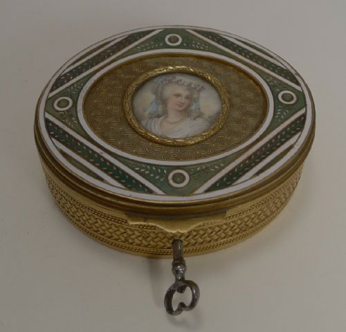 Exquisite French Enamel Jewellery Box - Hand Painted Portrait C.1880

exquisite French Enamel Jewelry Box - Hand Painted Portrait C.1880

exquisite French Enamel Jewelry Box - Hand Painted Portrait C.1880

exquisite French Enamel Jewelry Box - Hand Painted Portrait C.1880

exquisite French Enamel Jewelry Box - Hand Painted Portrait C.1880
exquisite French Enamel Jewelry Box - Hand Painted Portrait C.1880
