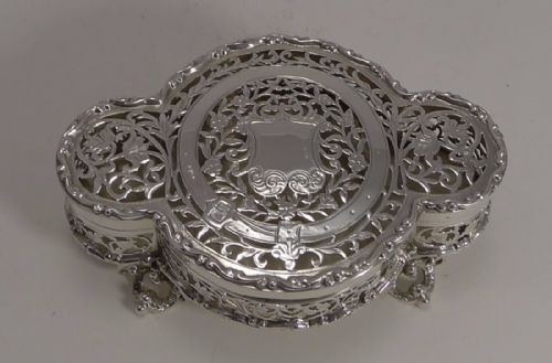 Finest Quality Antique English Sterling Silver Pot Pourri Table Box by George Nathan and Ridley Hayes