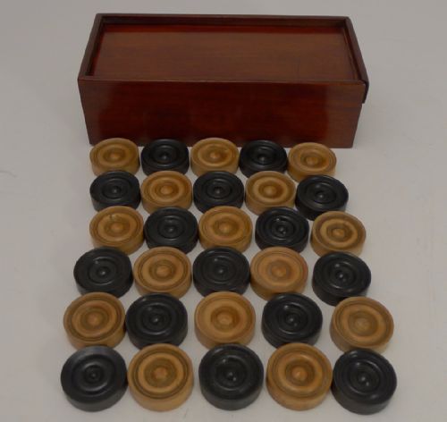 Antique English Boxed Set Ebony & Boxwood Draughts / Checkers / Backgammon Counters C.1900