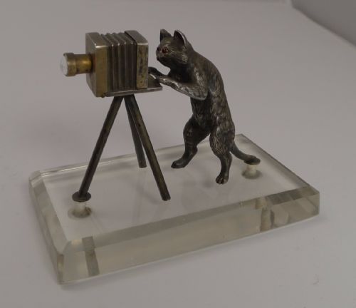 fig 1. Superb Antique Austrian Figure - Cat Photographer c.1910