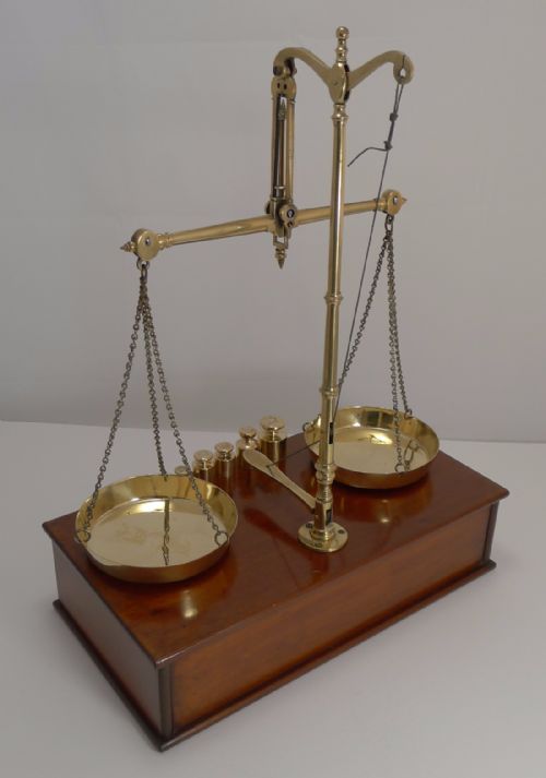 Large Antique English Travelling Apothecary Scales in Mahogany & Brass C.1880