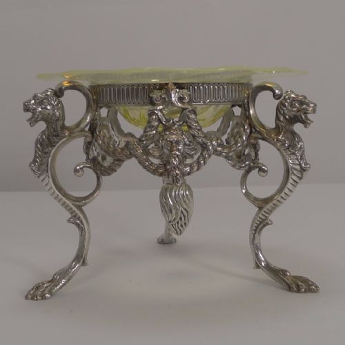 TOP QUALITY JAMES DIXON SILVER PLATE AND OPALINE GLASS CENTREPIECE C1880 - ADDITIONAL PHOTO 3