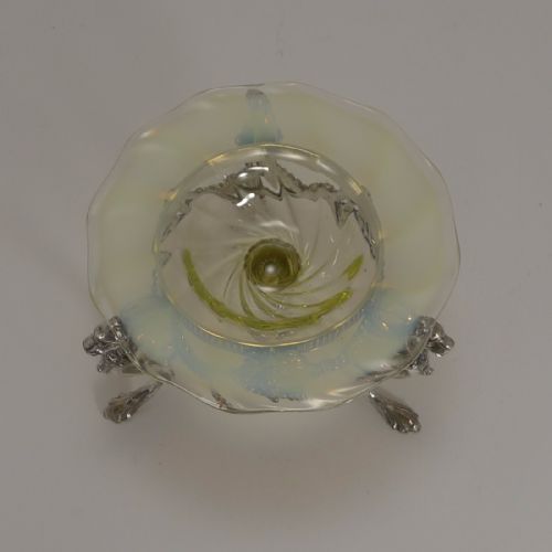 TOP QUALITY JAMES DIXON SILVER PLATE AND OPALINE GLASS CENTREPIECE C1880 - ADDITIONAL PHOTO 9