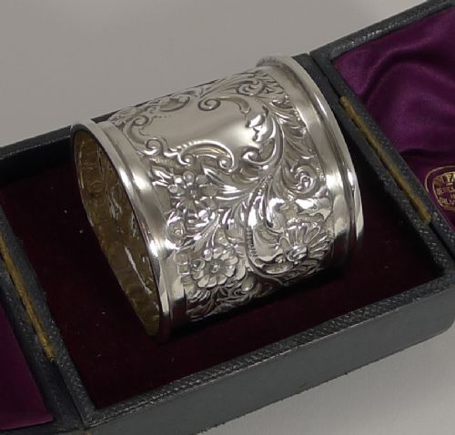 Huge Finest Quality English Victorian Napkin Ring in Sterling Silver - 1895